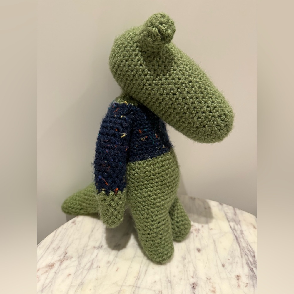 Crochet alligator missing one eye - AS IS - Picture 2 of 5